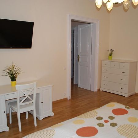 Jurincom Apartments Masaryka Karlowe Wary Zewnętrze zdjęcie