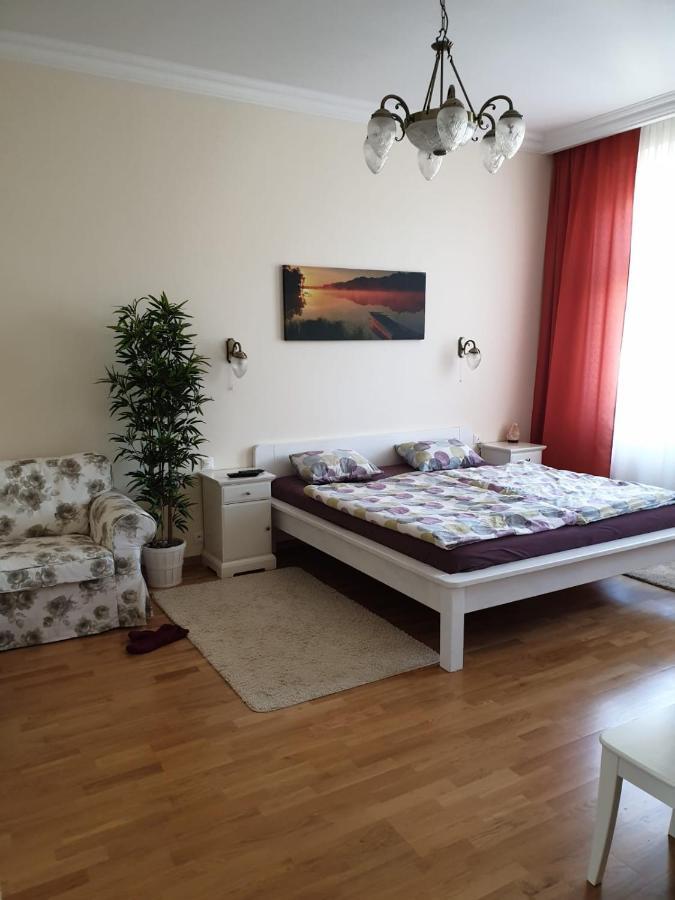Jurincom Apartments Masaryka Karlowe Wary Zewnętrze zdjęcie
