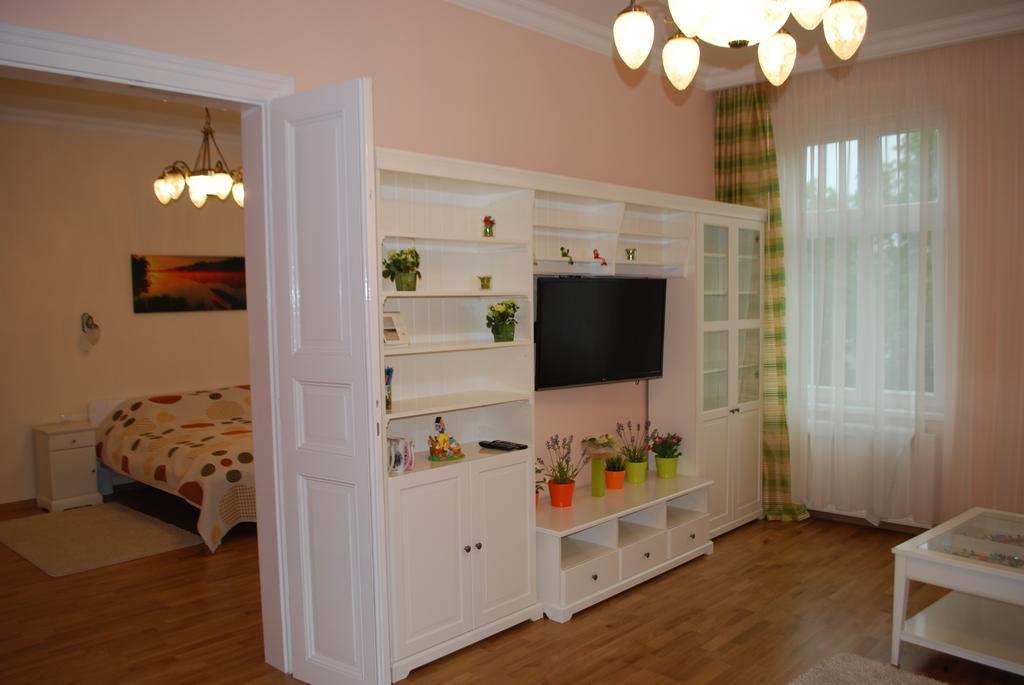 Jurincom Apartments Masaryka Karlowe Wary Zewnętrze zdjęcie